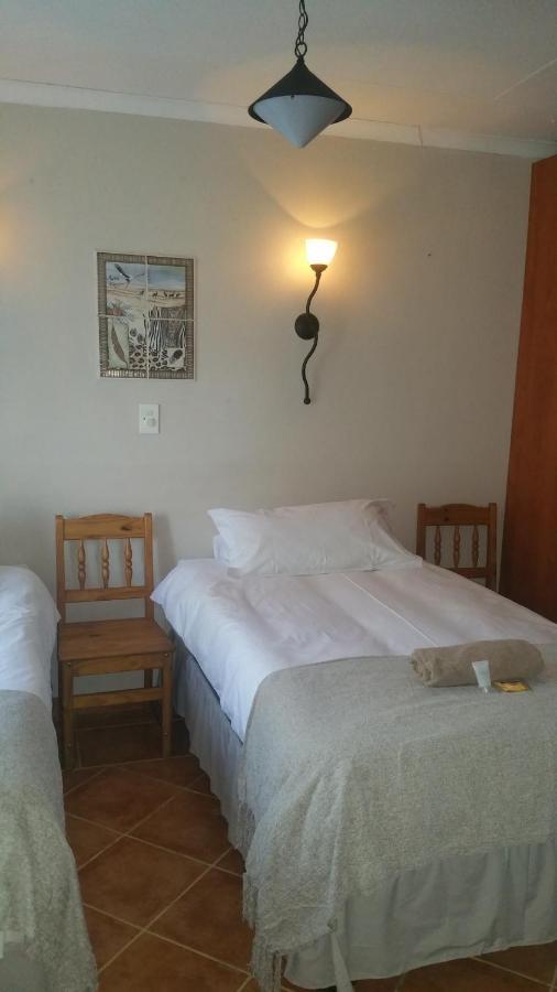 Lani'S Guest House - No Loadshedding Musina Zewnętrze zdjęcie