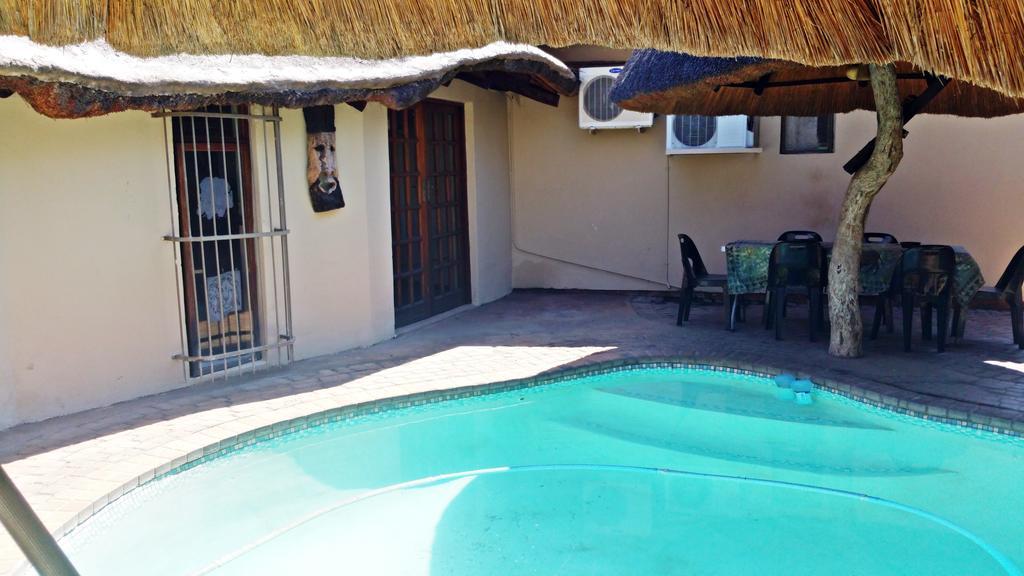 Lani'S Guest House - No Loadshedding Musina Zewnętrze zdjęcie