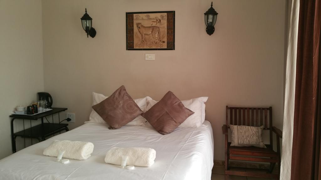 Lani'S Guest House - No Loadshedding Musina Zewnętrze zdjęcie