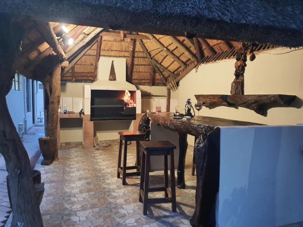 Lani'S Guest House - No Loadshedding Musina Zewnętrze zdjęcie